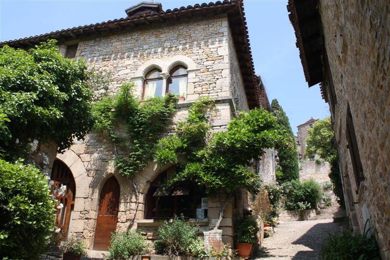 Visite du village de Bruniquel