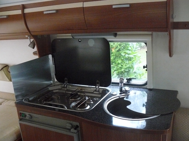 P1050175 (800x600).jpg