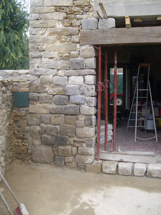ouf, j'ai cru reconstruire la bicoque !.jpg