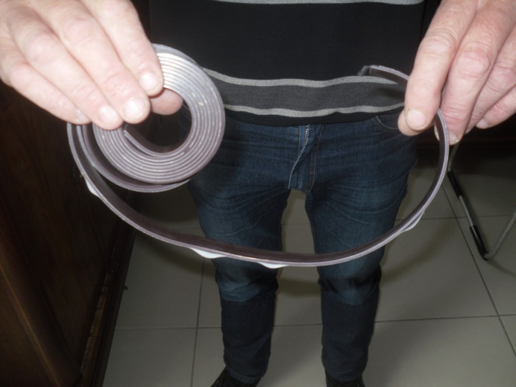 ruban aimanté 7€50 les 2m50