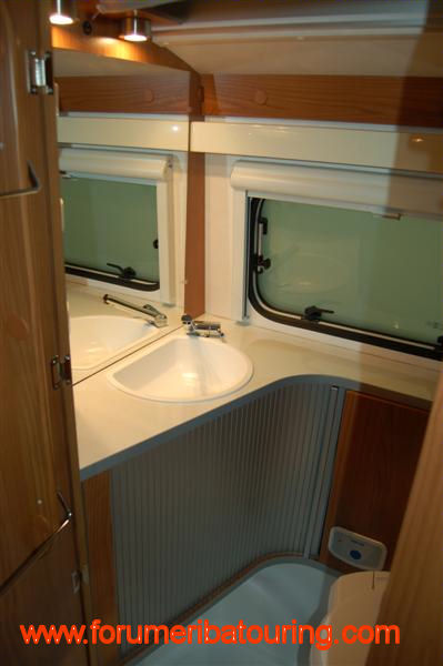 DSC_7572 (Medium).JPG