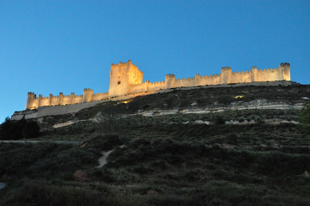 La nuit tombe sur le Castillo