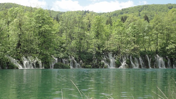 LAC CHUTES