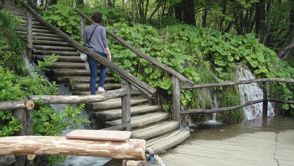 ESCALIERS CHUTES