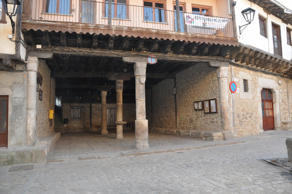 San Martin Del Castanar_05.JPG