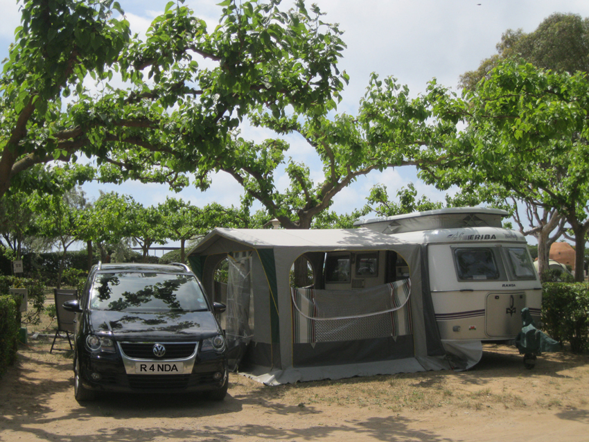 Camping Tres Estrella's, Gava, Barcelona. ACSI 2269.jpg