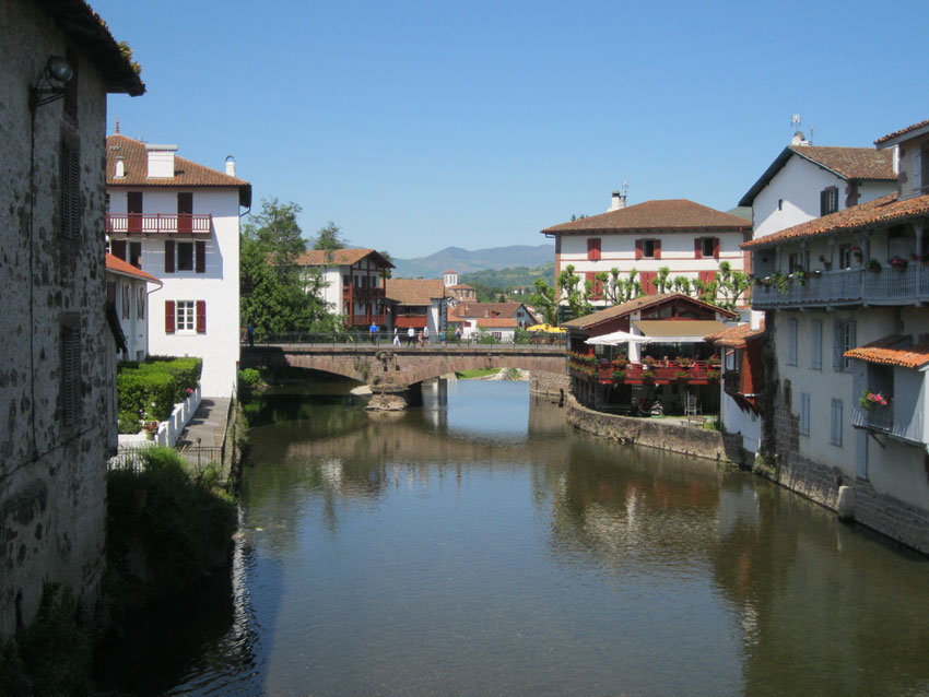 St-Jean-Pied-de-Port.jpg