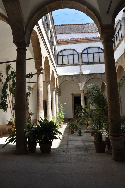 Palacio de Hernando de Ovando_1.JPG