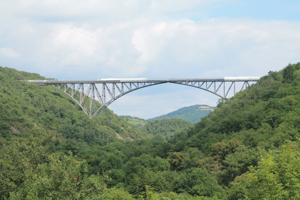 IMG_3860 Le viaduc du Viaur.JPG