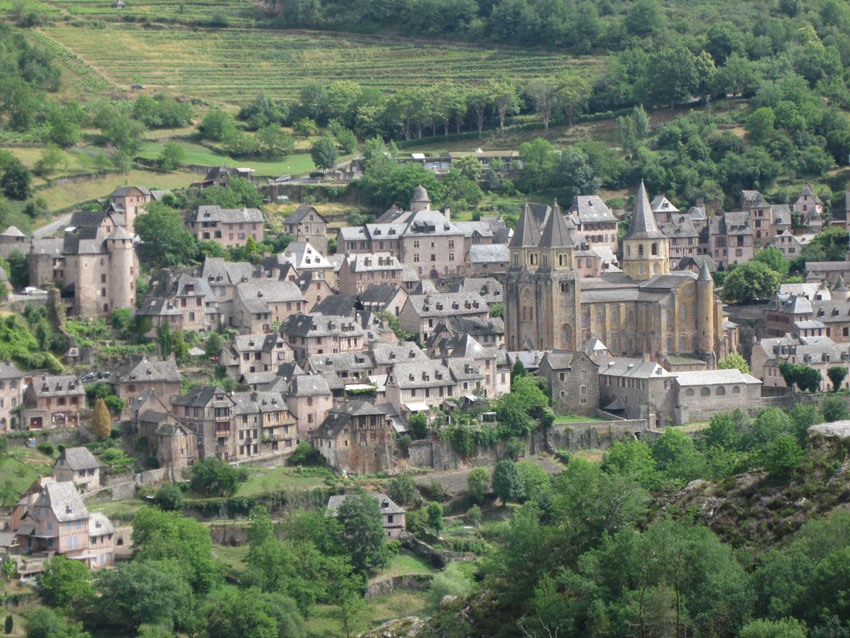 Conques-1jpg.jpg
