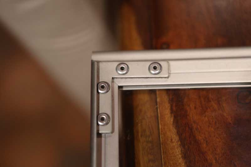 9 pose des rivets.jpg