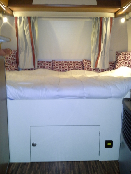 cell Andrea 04 02 15 010 (450 x 600).jpg