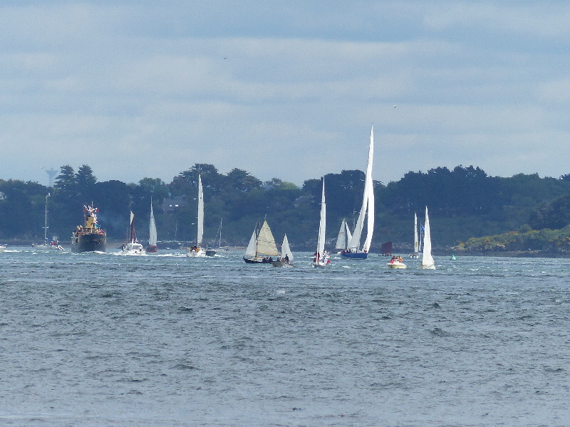 ils sont encore dans le golfe , il va falloir sortir pour atteindre la pleine mer