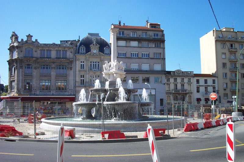 Valence (Drome).jpg