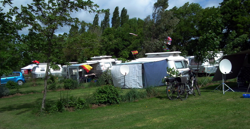 1-DSCF7035-001.JPG