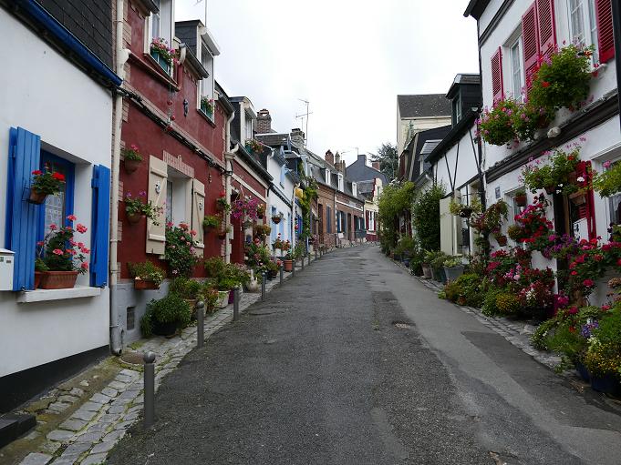 La rue des pêcheurs St valery