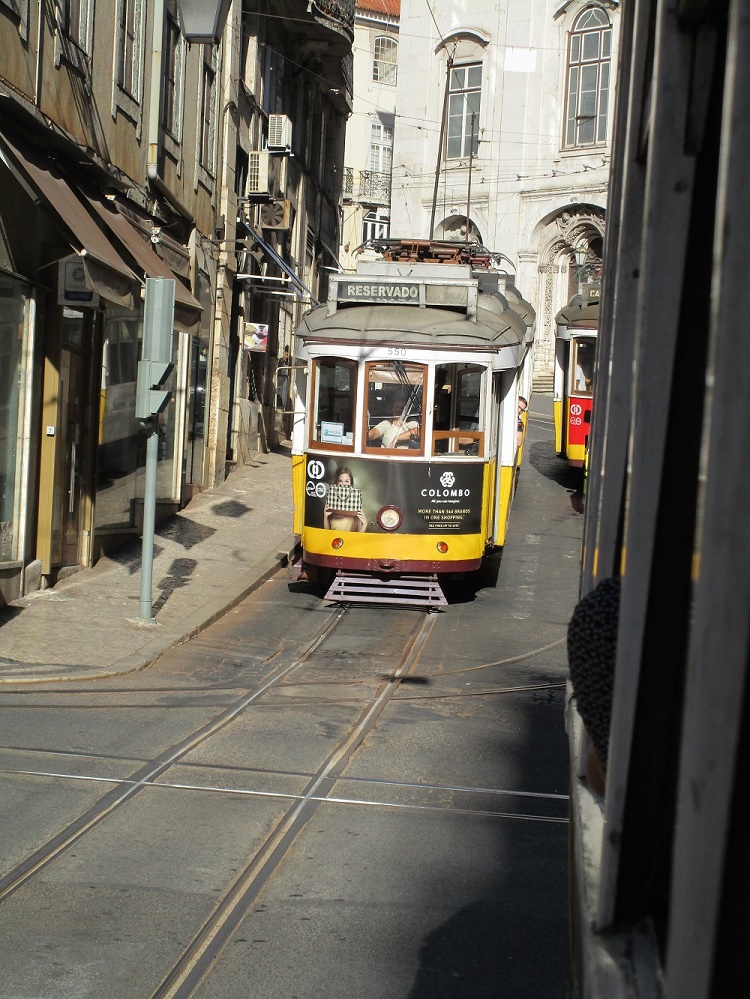 l’ eléctrico 28