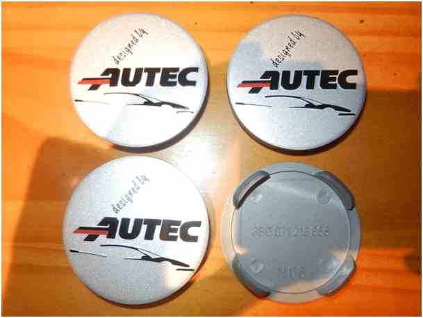 Enjoliveur de moyeu Autec sur Ebay .jpg