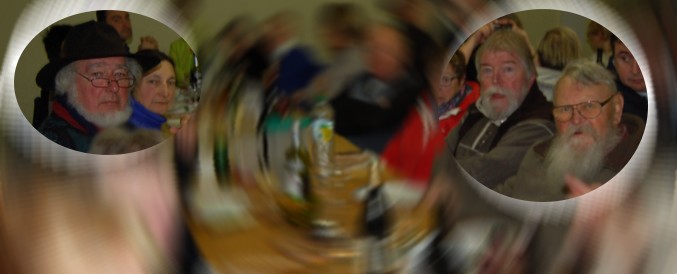 Trois barbus vont à la mine:<br />Le premier prend la pioche<br />Le second prend la pelle<br />... Que prend le troisième ?