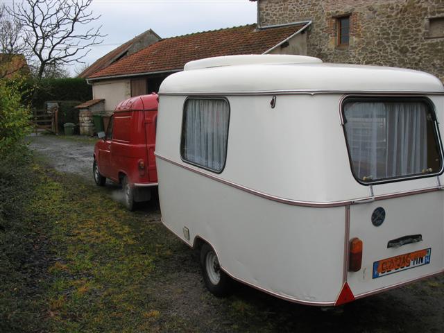 caravane à oui oui 003 (Small).jpg