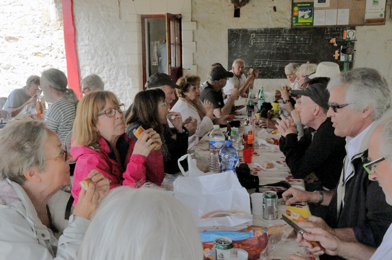 le picnick sur Nampteuil sous Muret.<br />Merci à Sylvain pour le café !