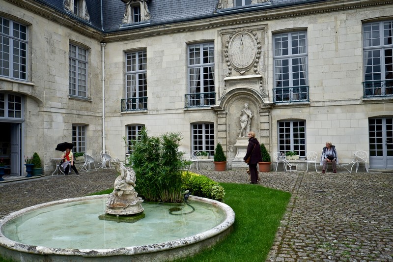 L’hôtel de Barral ! de Madame Maarek.