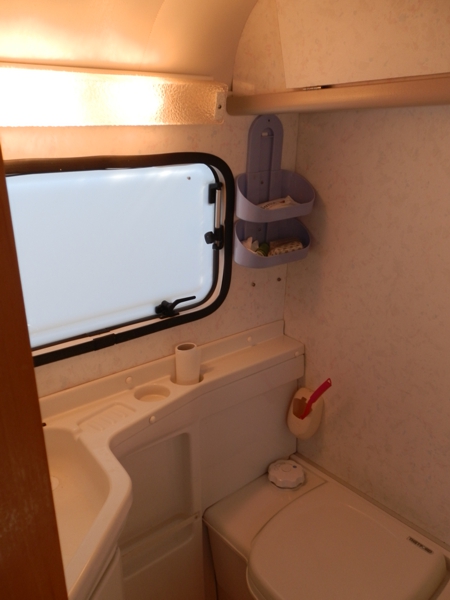 Troll_11bis_Toilettes.JPG