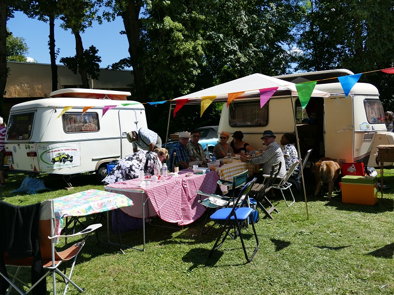 P1080570&.jpg