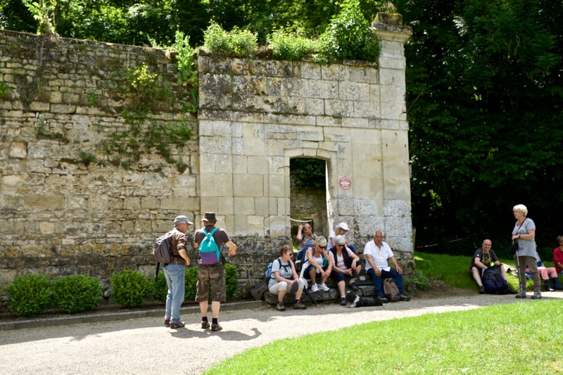 Arrivée au pied du chateau