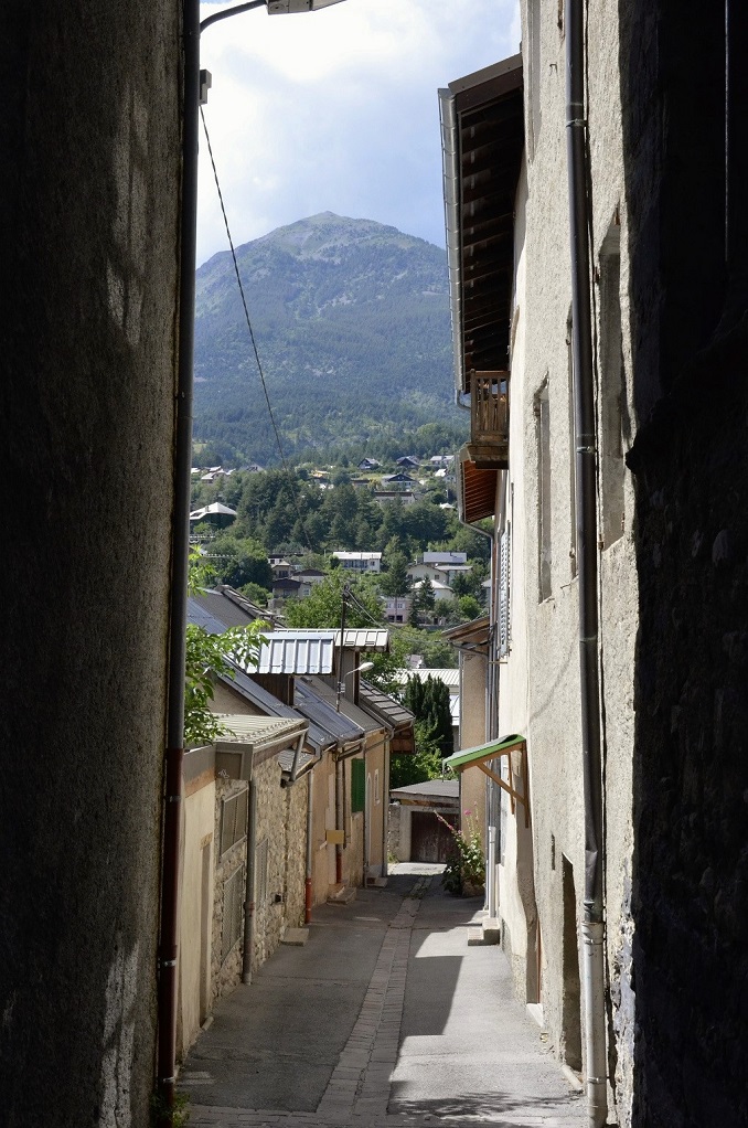 Embrun (2).JPG