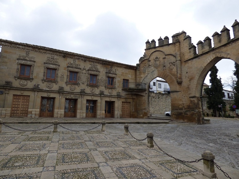 Palacio de Javalquinto. Gotico, siglo XV