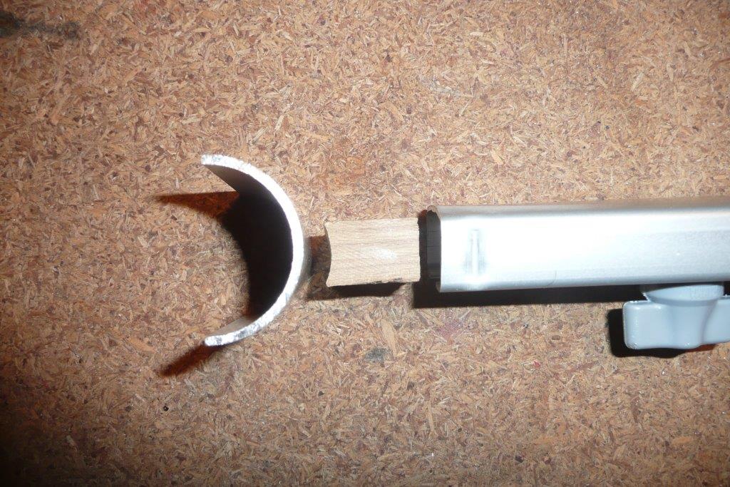 tube alu taillé et cale en bois