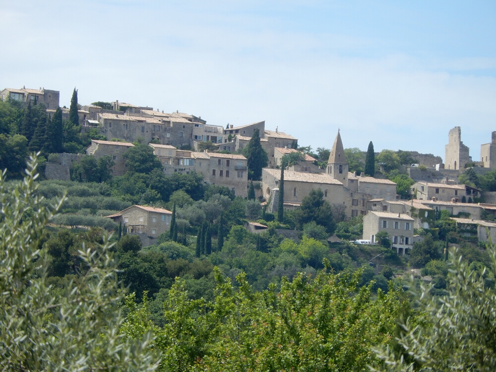 Un village provençal.