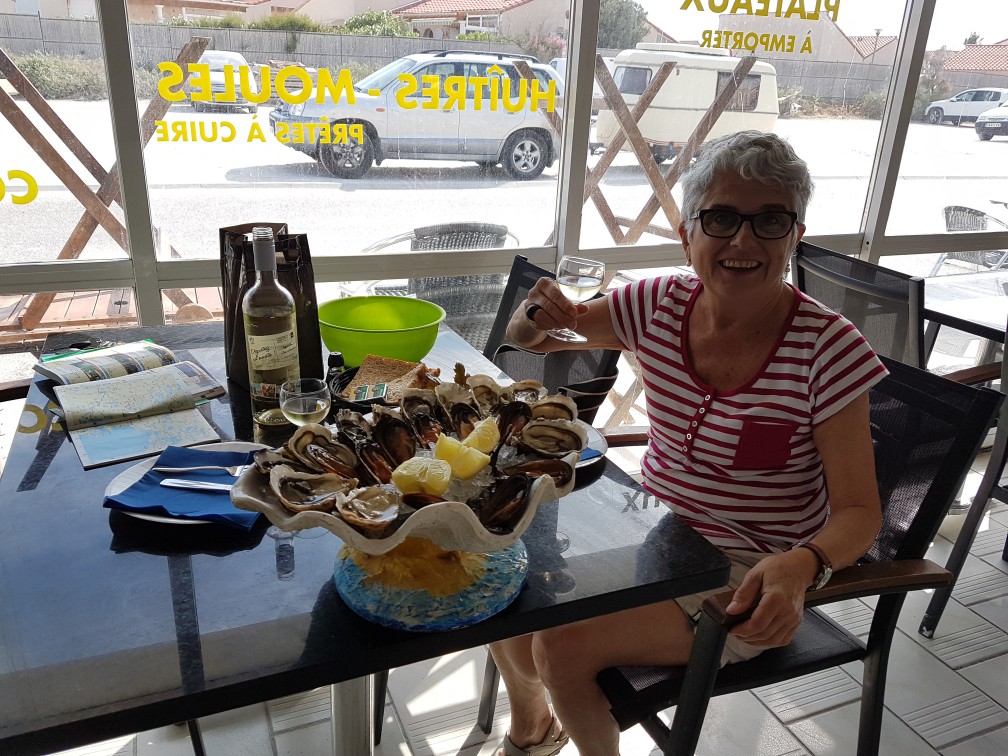 salut desde Leucat.jpg