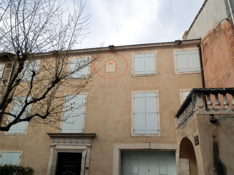 Place_Sévigné_Grignan_1.jpg