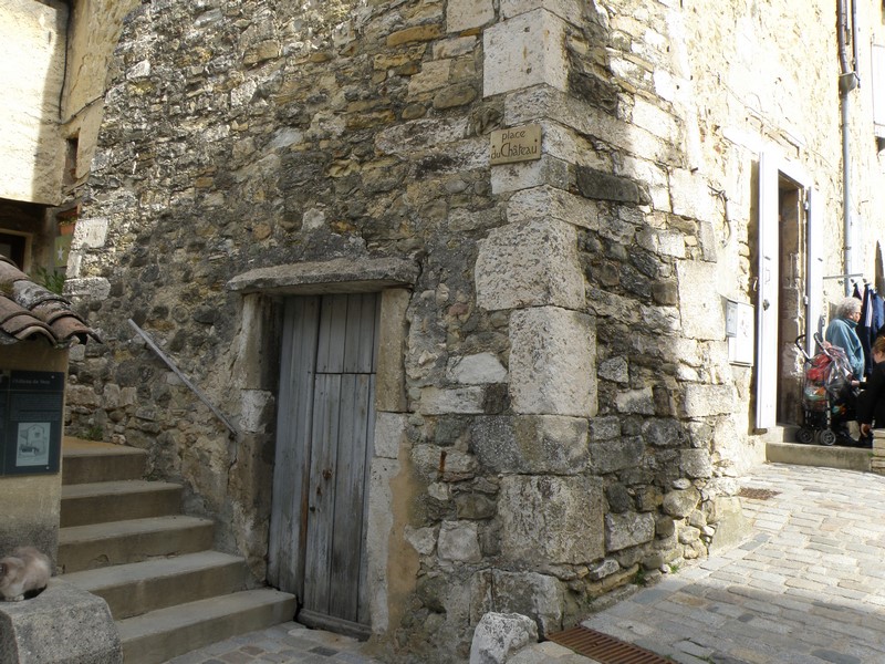 Cette porte, c'est pour Nicktoo