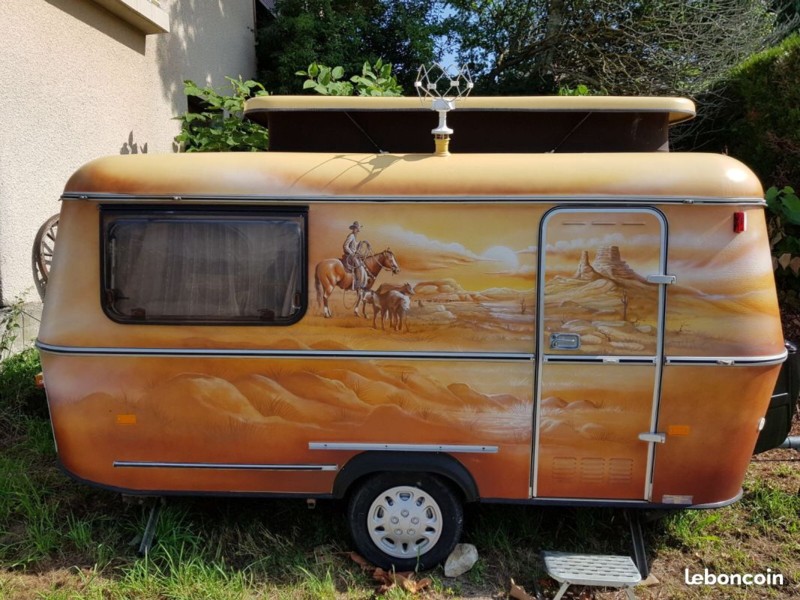 Eriba custom3.jpg