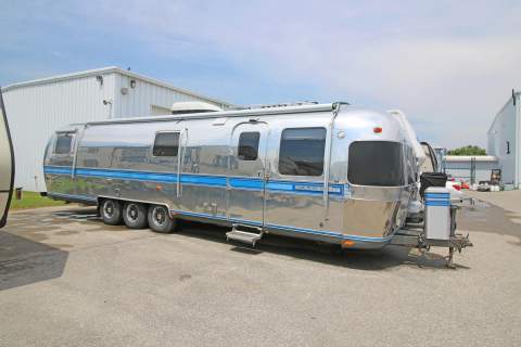 Airstream.jpg