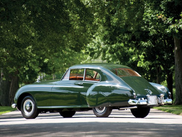 1953 Bentley R-Type Continental Sports Saloon by H.J. Mulliner.jpg
