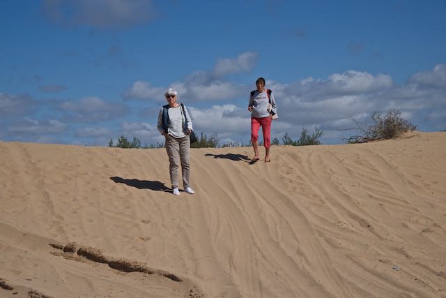 413    ballade autour du palais ensablé.jpg