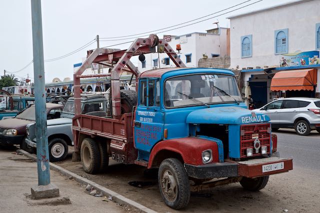 535    le réparateur (pneu).jpg