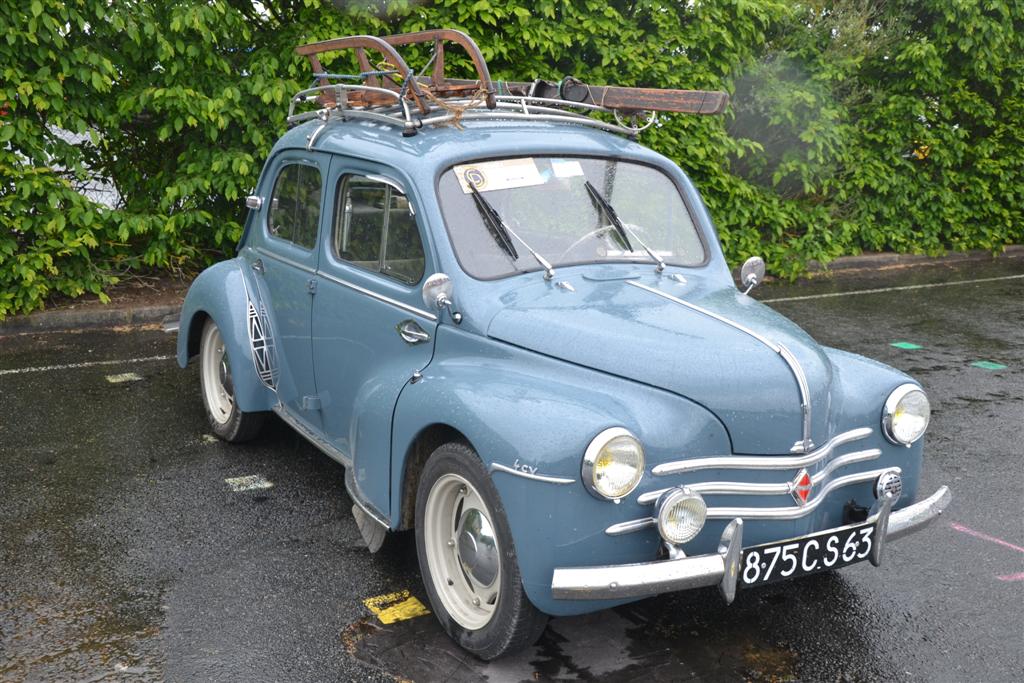 Classic Days 4cv Luge et skis 1956  déjà vue 124 (Large).jpg