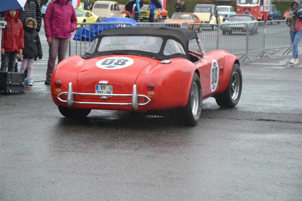 Classic Days AC Cobra Replica 1972 130 (Large).jpg