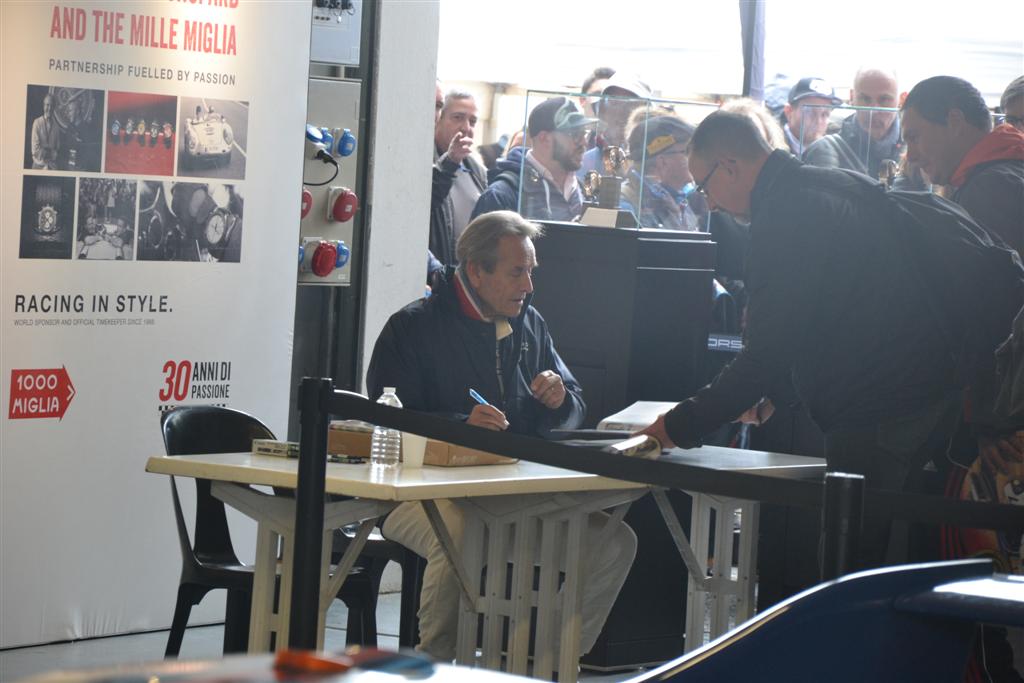 Classic Days Dedicace Jacky Ickx 189 (Large).jpg