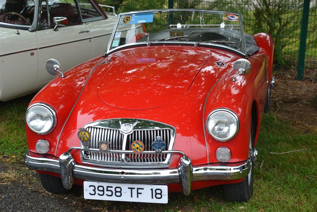 Classic Days MGA Roadster 1962  033 (Large).jpg