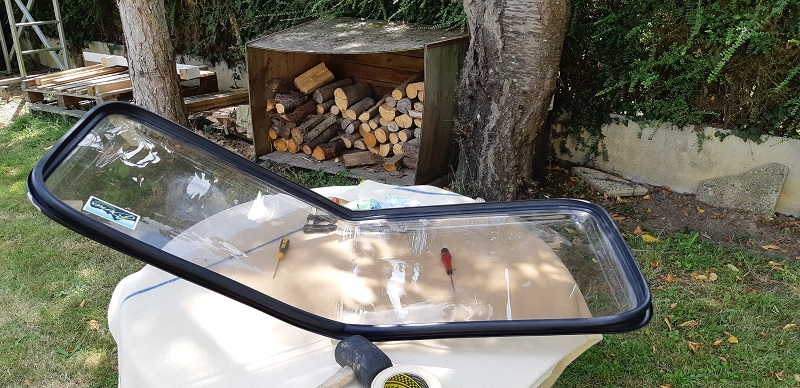 Insertion de la baie dans le joint