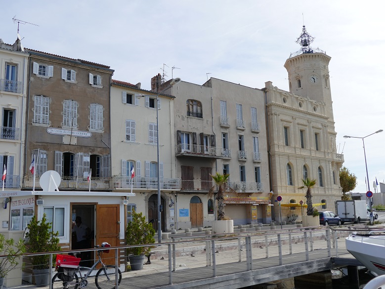 La ciotat , départ pour les calanques