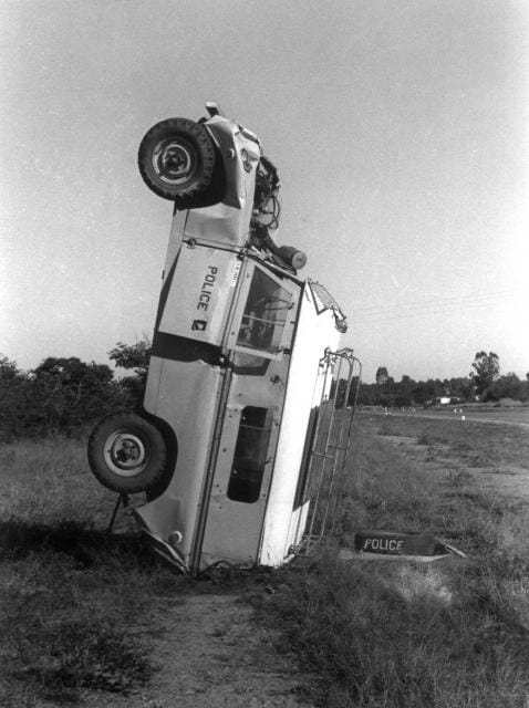 Land serie police.jpg