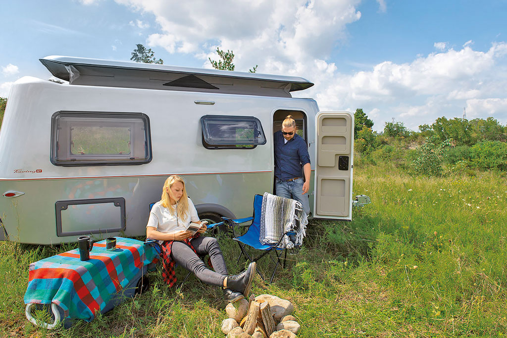 0 7  Hymer-Touring-GT-2019-aussen.jpg