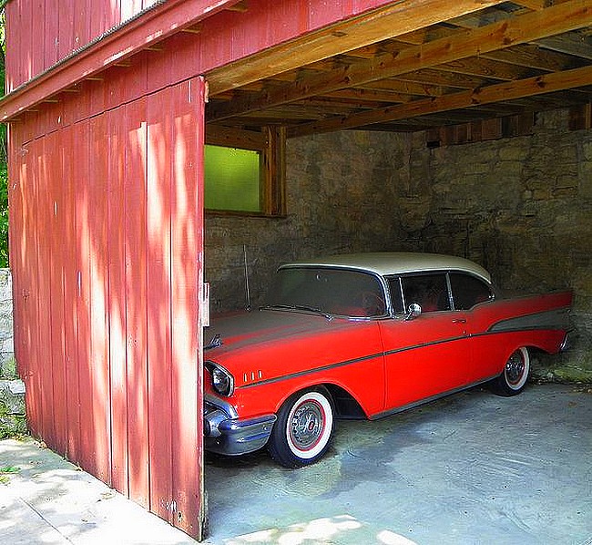 Ok une épave comme ça je suis preneur … <br />Tellement belle ! A priori, Belair 57.